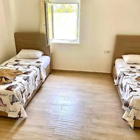 Gera Phantaso Apartmán *